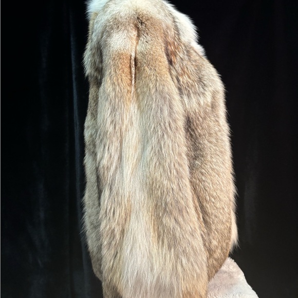 Genuine coyote and fox fur jacket small - medium - Picture 2 of 7